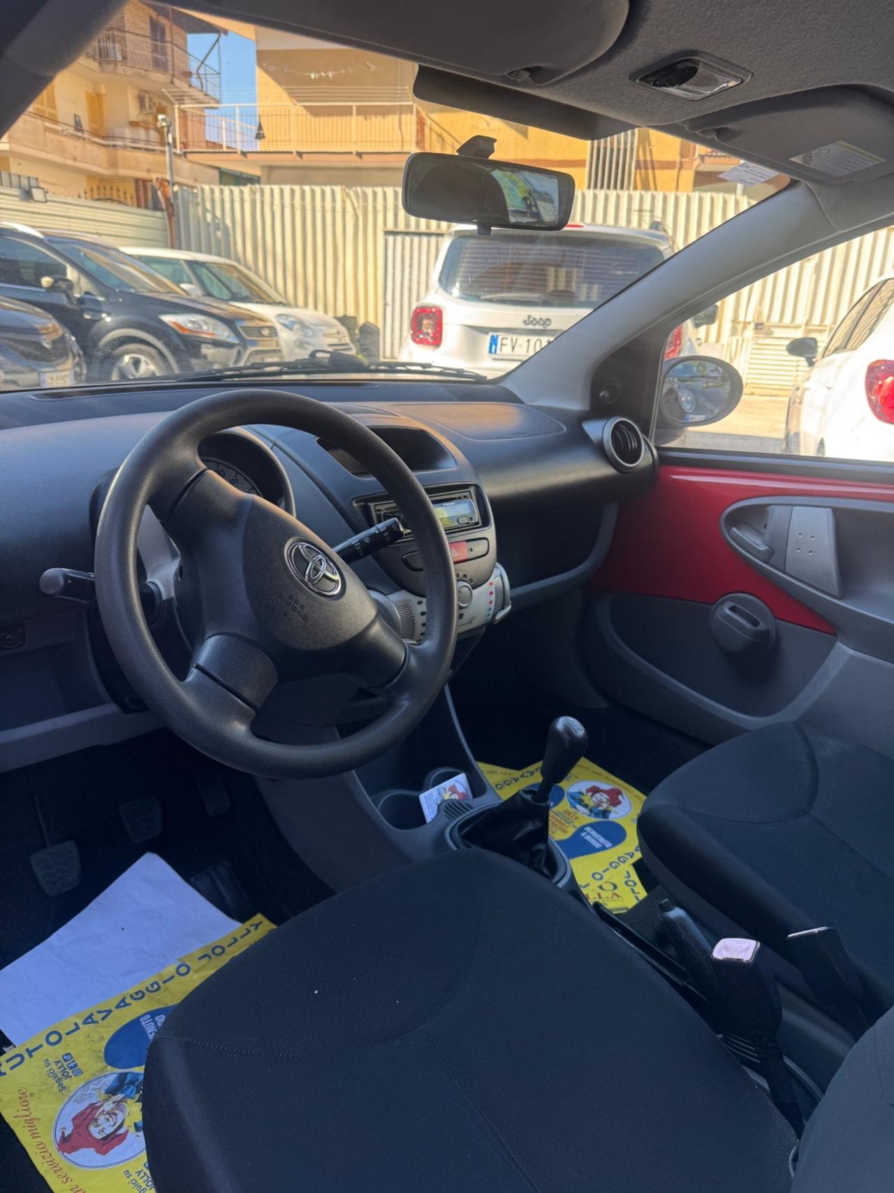 Toyota Aygo Benzina 2010