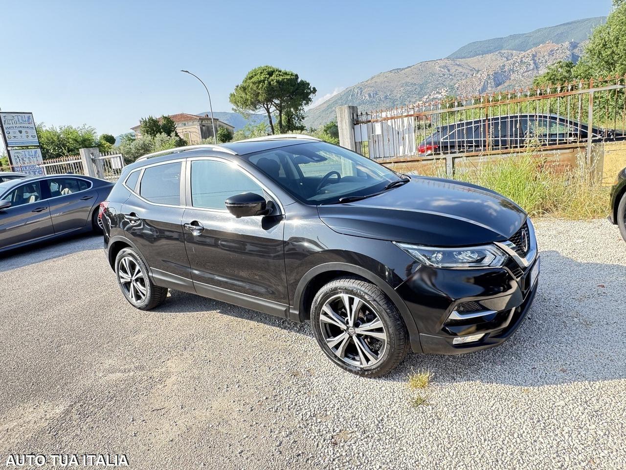 nissan qashqai 1.5 dci tekna tetto navi