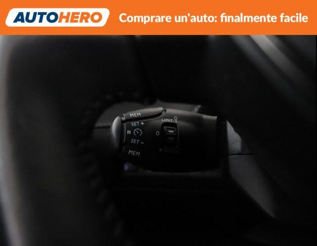 PEUGEOT 2008 PureTech 100 S&S Allure