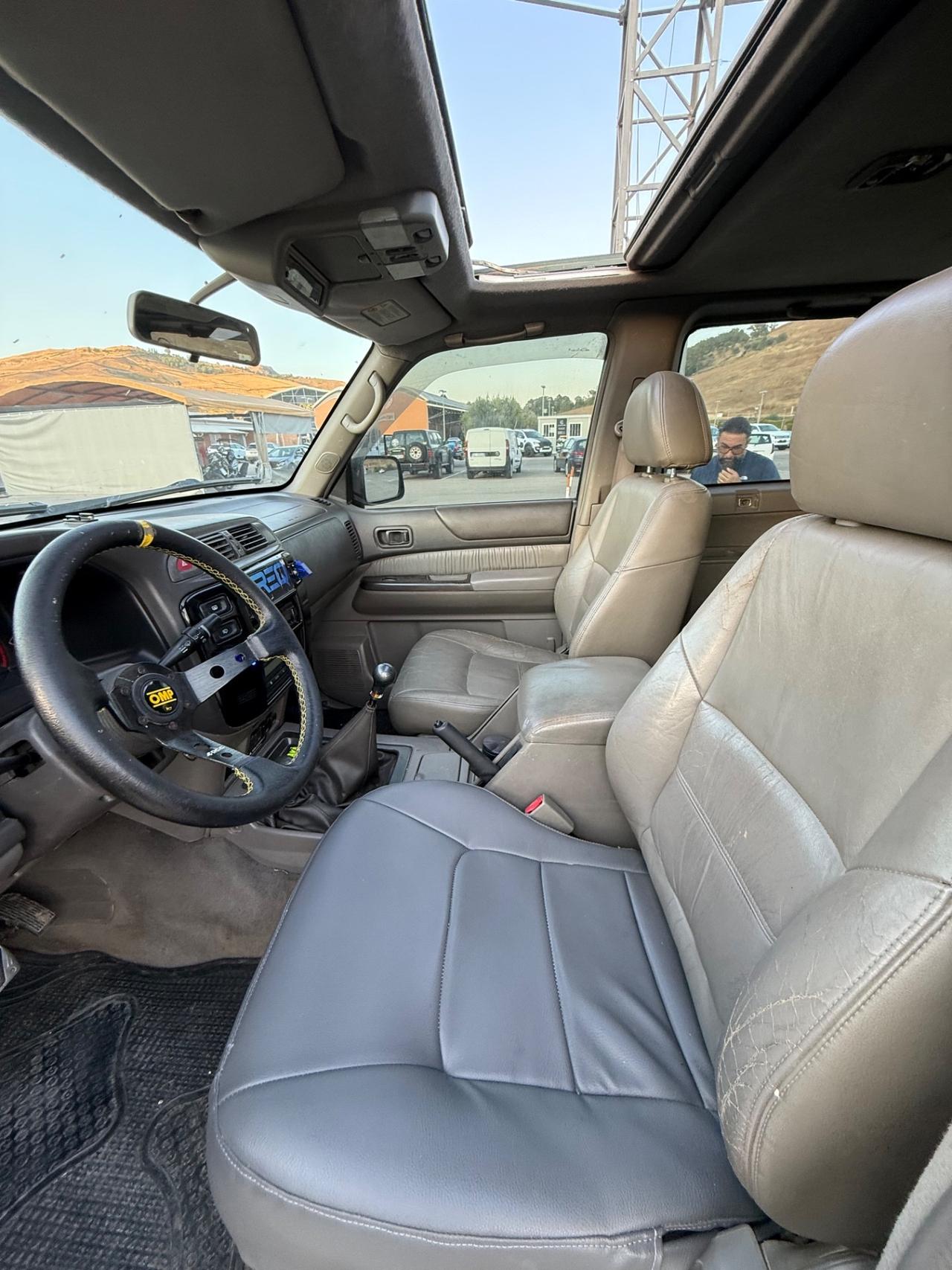 Nissan Patrol GR BMW