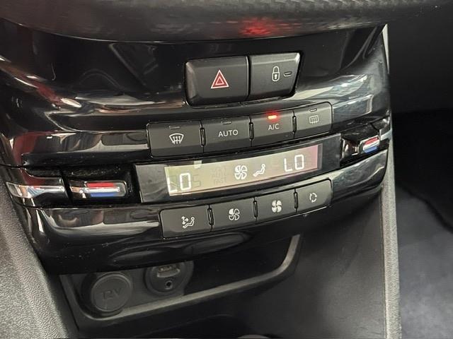 Peugeot 2008 1.2 110cv