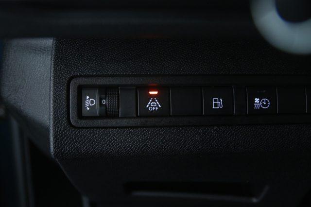 PEUGEOT 3008 Hybrid 225 e-EAT8 Allure Pack