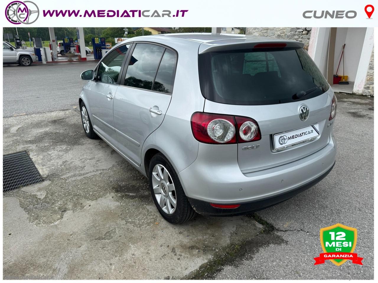 VOLKSWAGEN Golf Plus 1.6 16V FSI Sportline