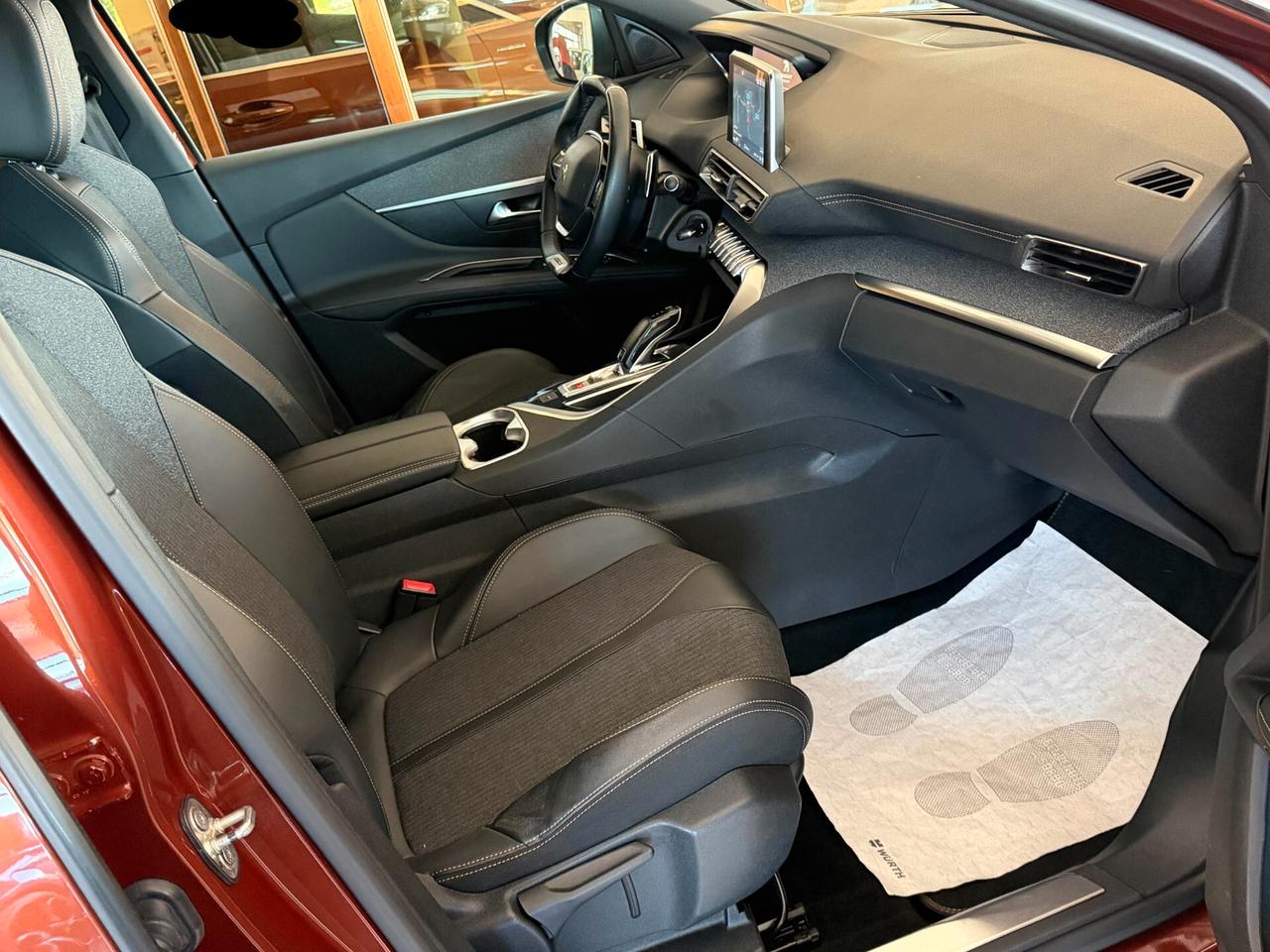 Peugeot 3008 1.5 BLUEHDI 130 cv. Eat8 GT LINE (Nav)