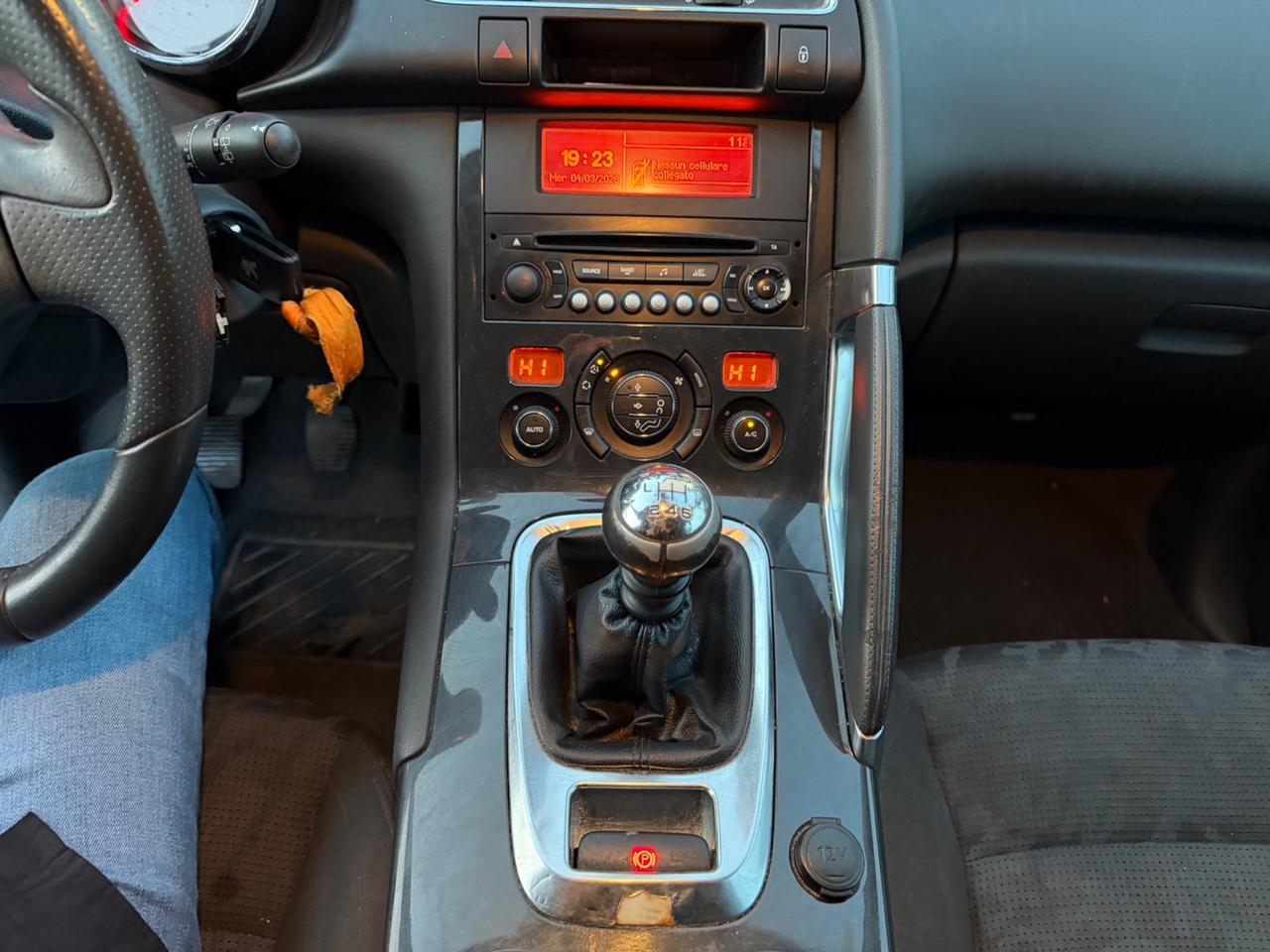 Peugeot 3008 2.0 HDi 150CV Business