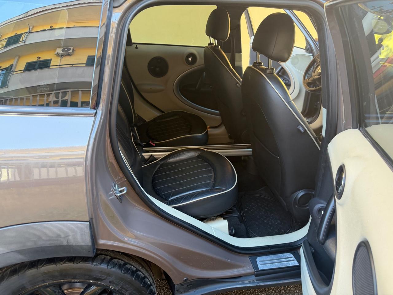 Mini 1.6 16V Cooper D