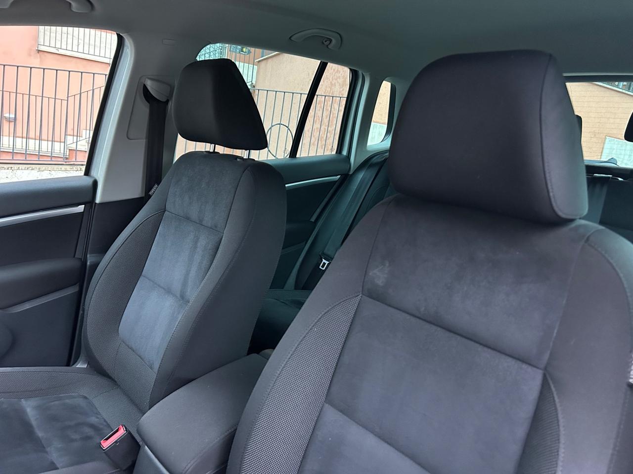 Volkswagen Tiguan 2.0 TDI Bluemotion usato in garanzia !!!