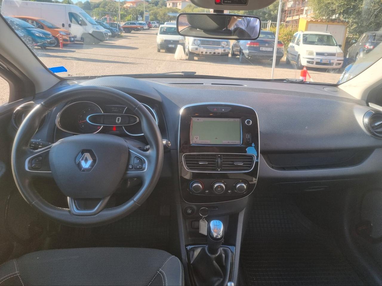 Renault Clio GRANDTOUR 1.5 DCI 90cv NAVIGATORE