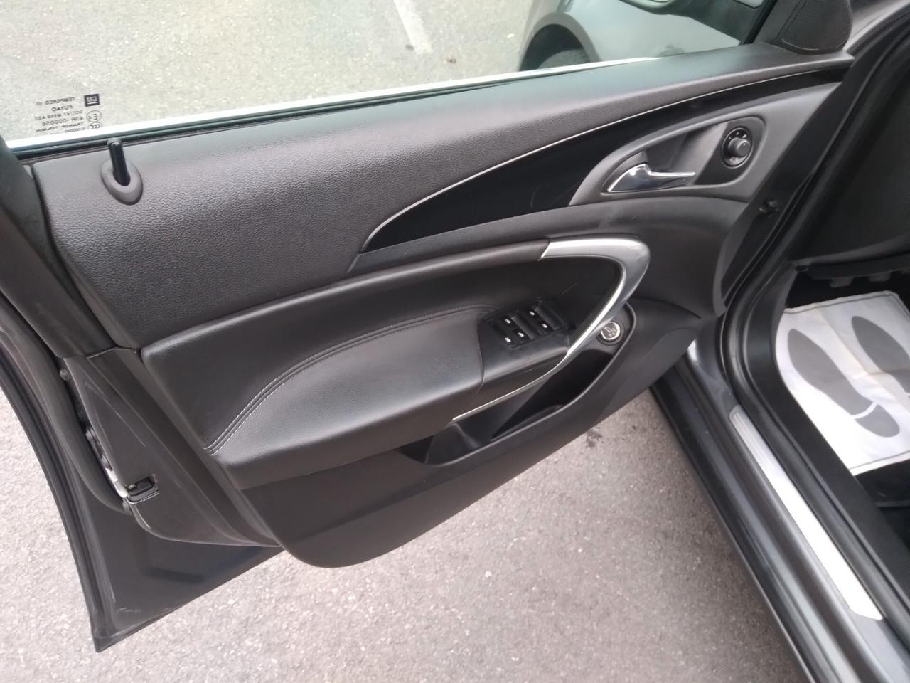 Opel Insignia 2.0 CDTI 160CV Sports Tourer Cosmo top di gamma