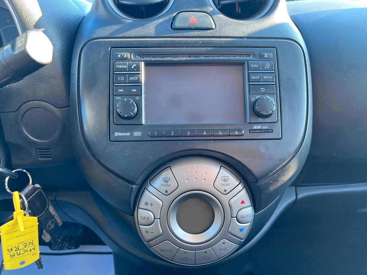 Nissan Micra 1.2 12V 5 porte Visia