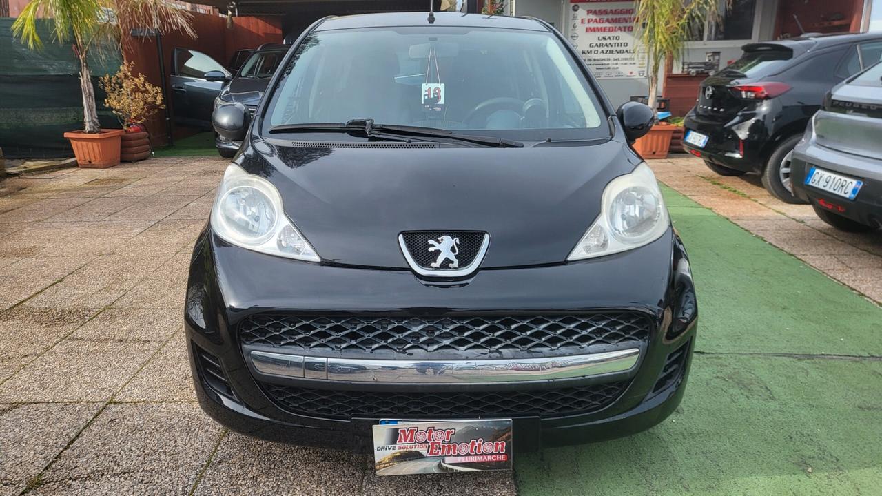 Peugeot 107 1.0 68CV 5p. Plaisir