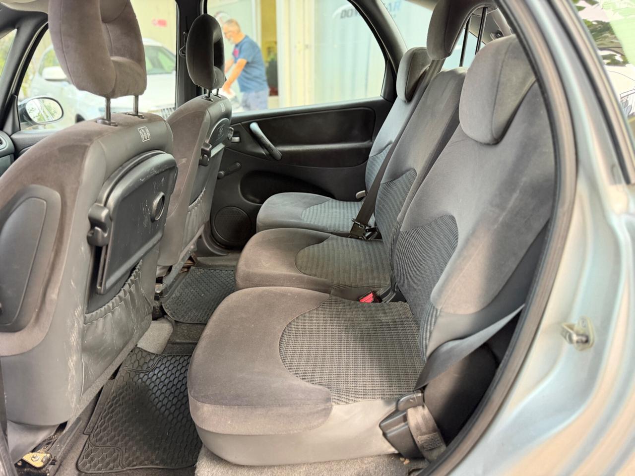 Citroen Xsara Picasso 1.6 HDi 110CV FAP Elegance
