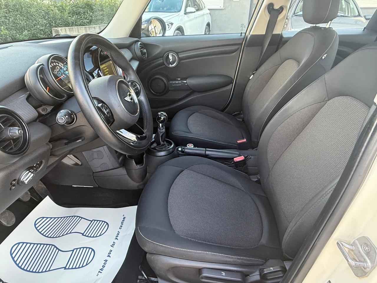 Mini 1.5 Cooper D Business XL 5 porte