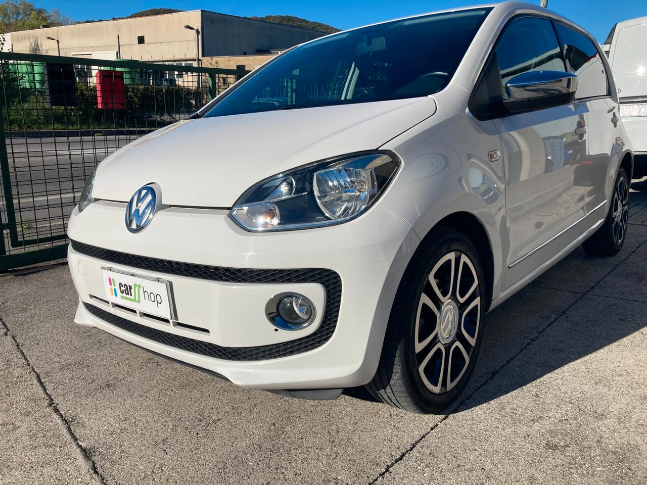 Volkswagen High UP! 1.0 75 CV 5p.