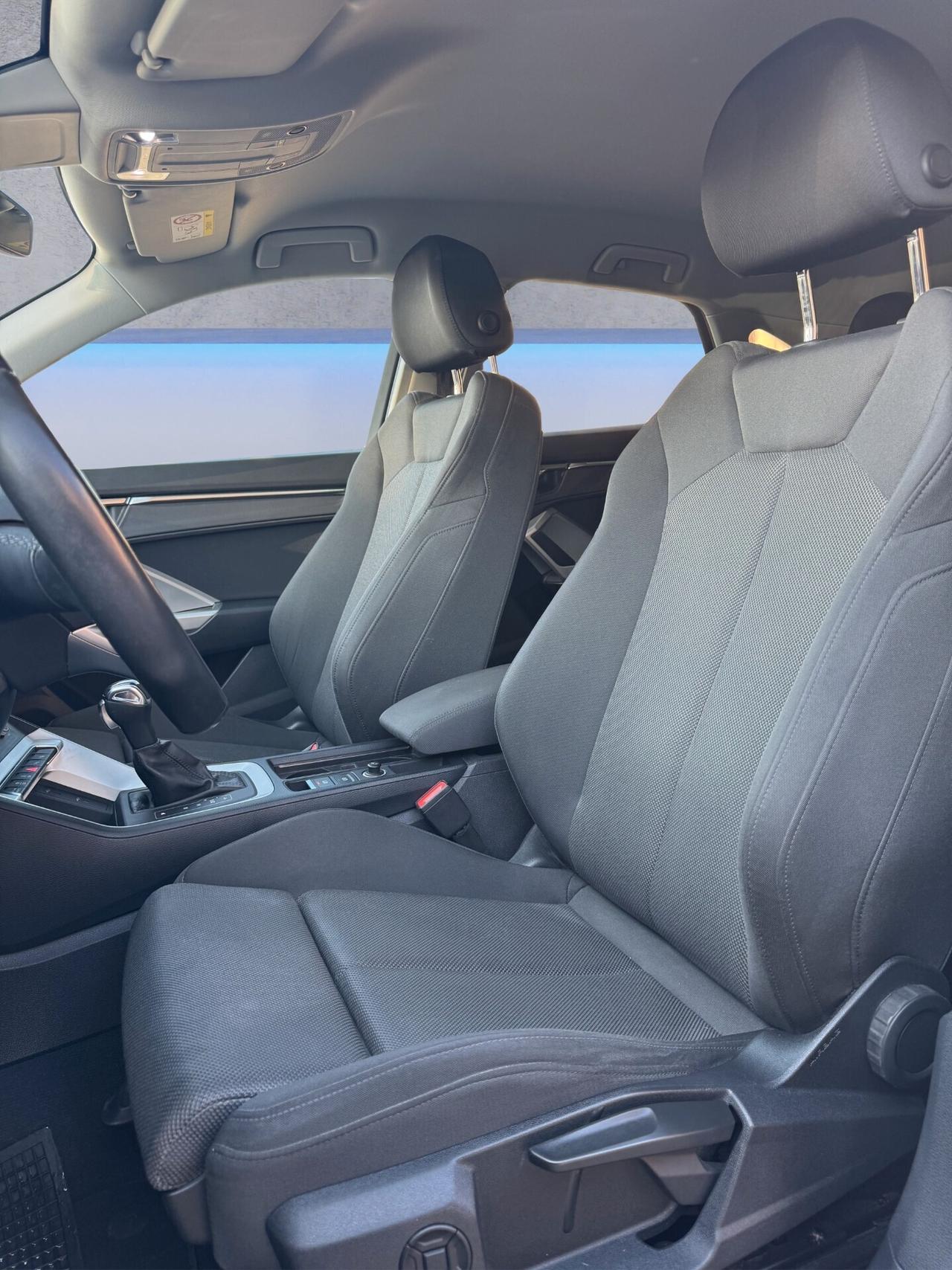 Audi Q3 35 TDI S tronic line edition