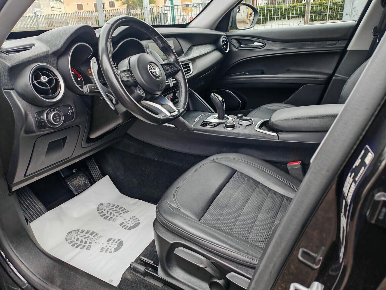 Alfa Romeo Stelvio 2.2 190cv Bleck Edition 2021