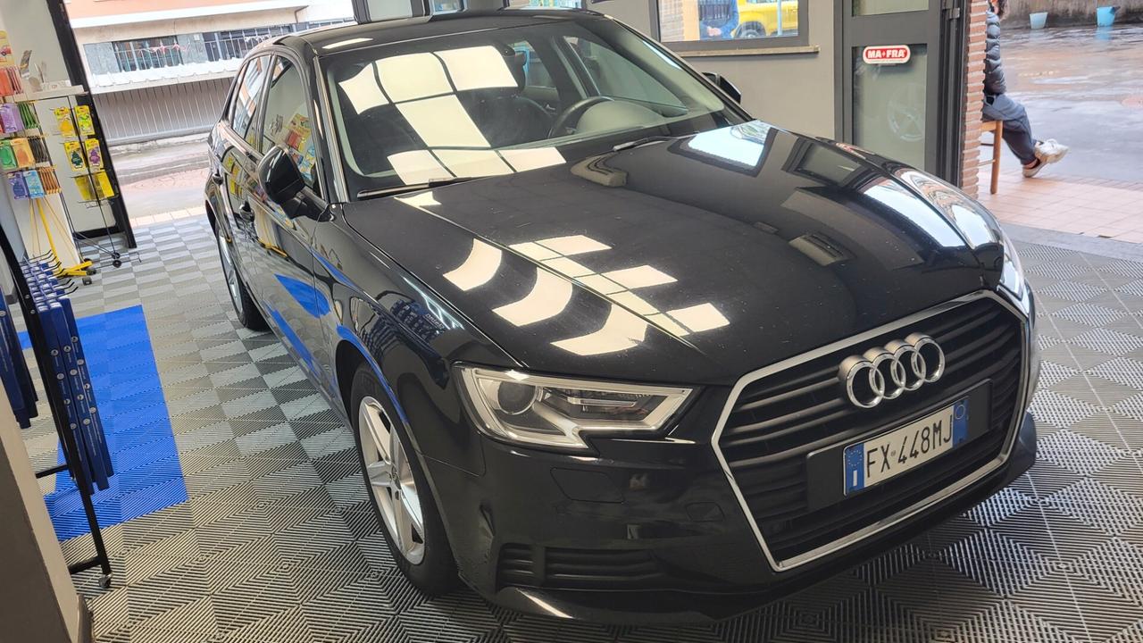 Audi A3 SPB 30 TDI S tronic Business