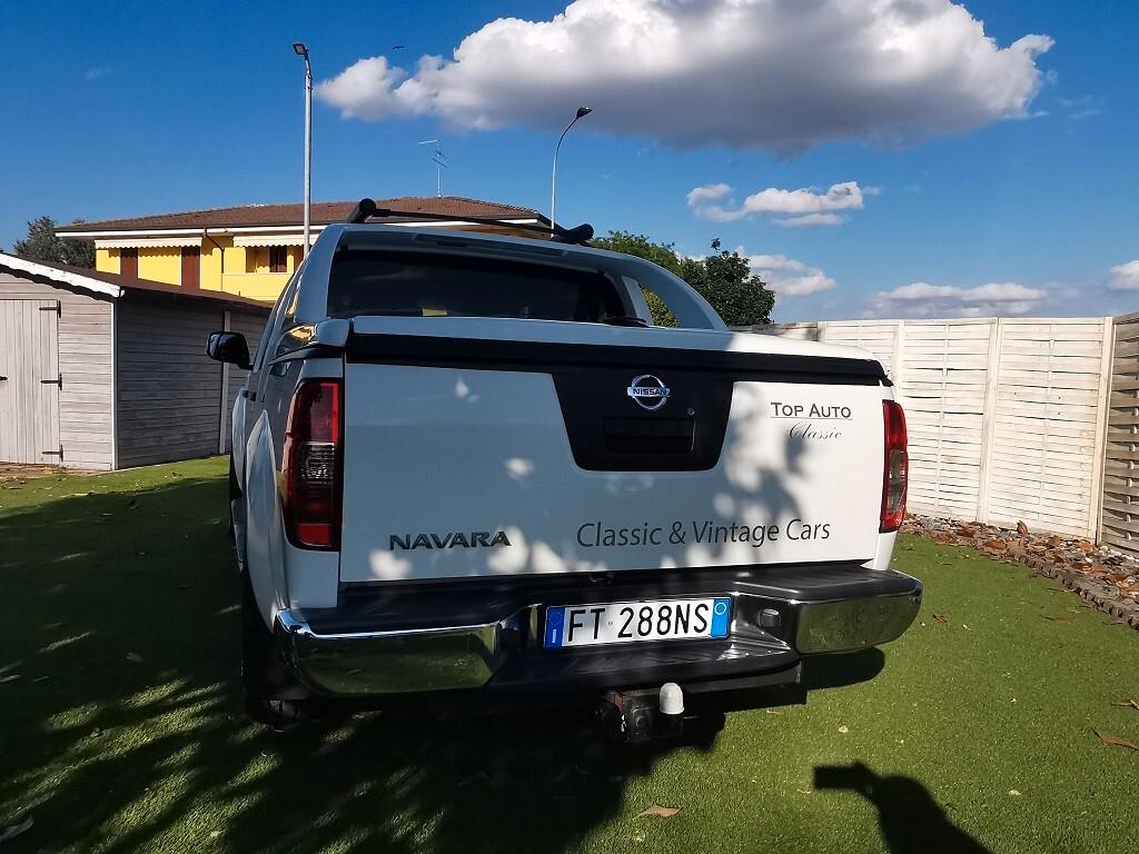 Nissan Navara 2.5 dCi 4 porte Double Cab LE