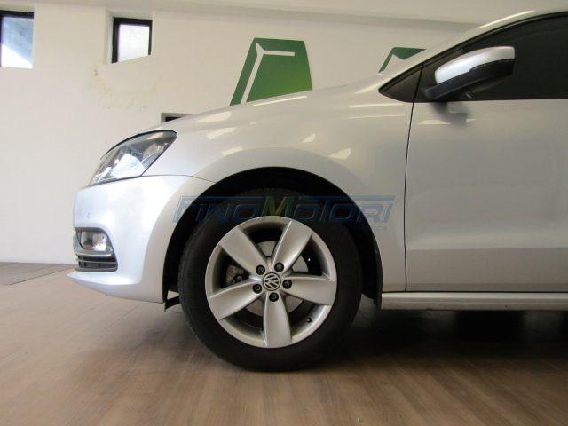 VOLKSWAGEN Polo 1.0 MPI 75 CV 5 porte NEOPATENTATI