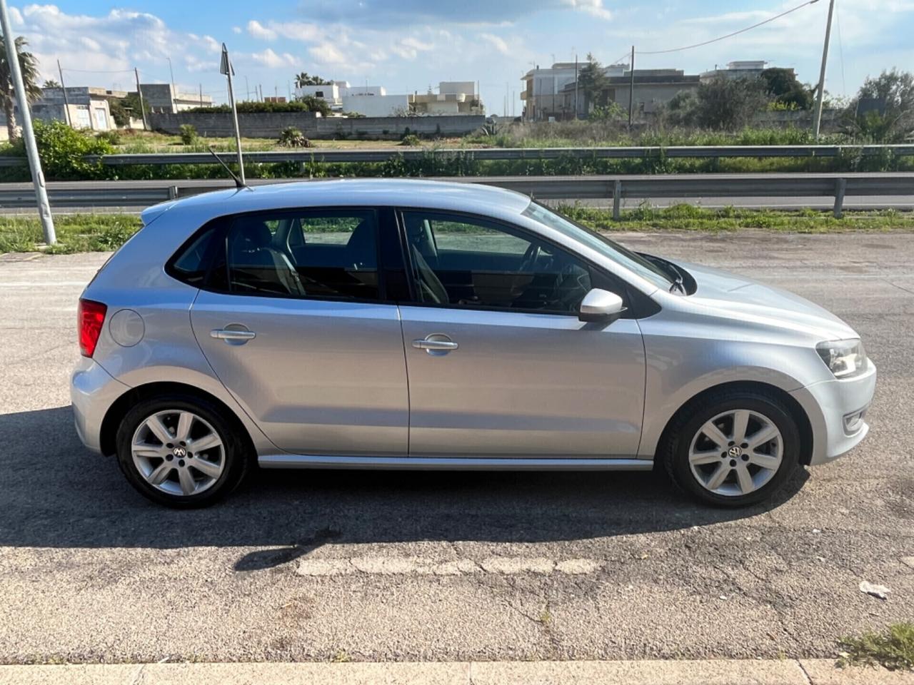Volkswagen Polo 1.4 5 porte Highline