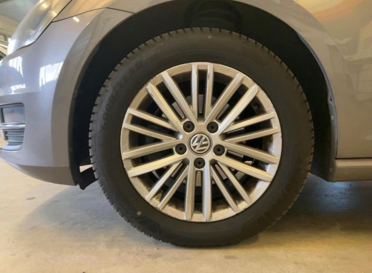Volkswagen Golf 7 1.6TDI110cv CUP EDITION+TETTO APRIBILE2015