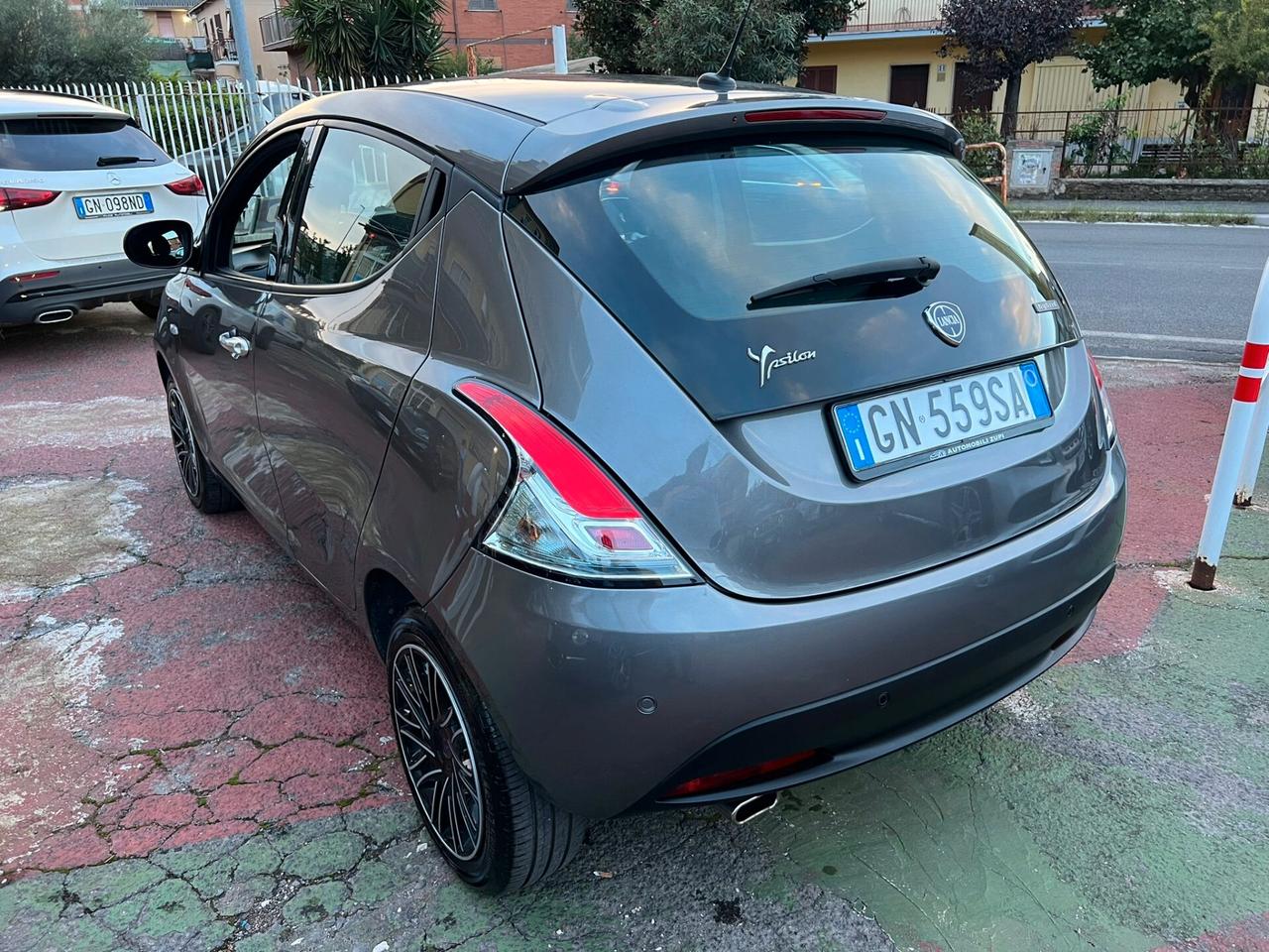 Lancia Ypsilon HYBRID*PRONTA CONSEGNA*