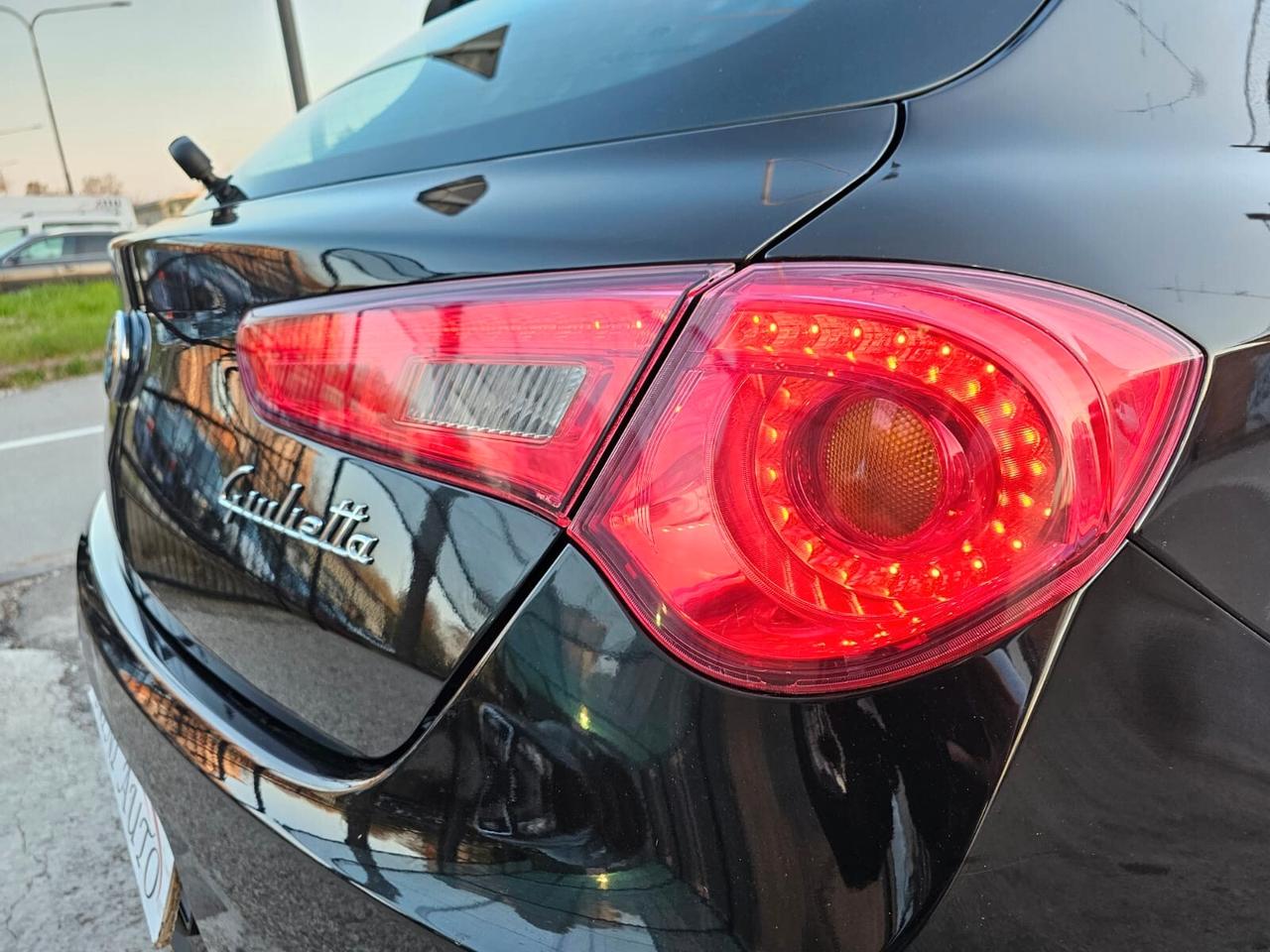 Alfa Romeo Giulietta 1.6 Multijet 105cv Distinctive*Clima*Cerchi*Euro5*