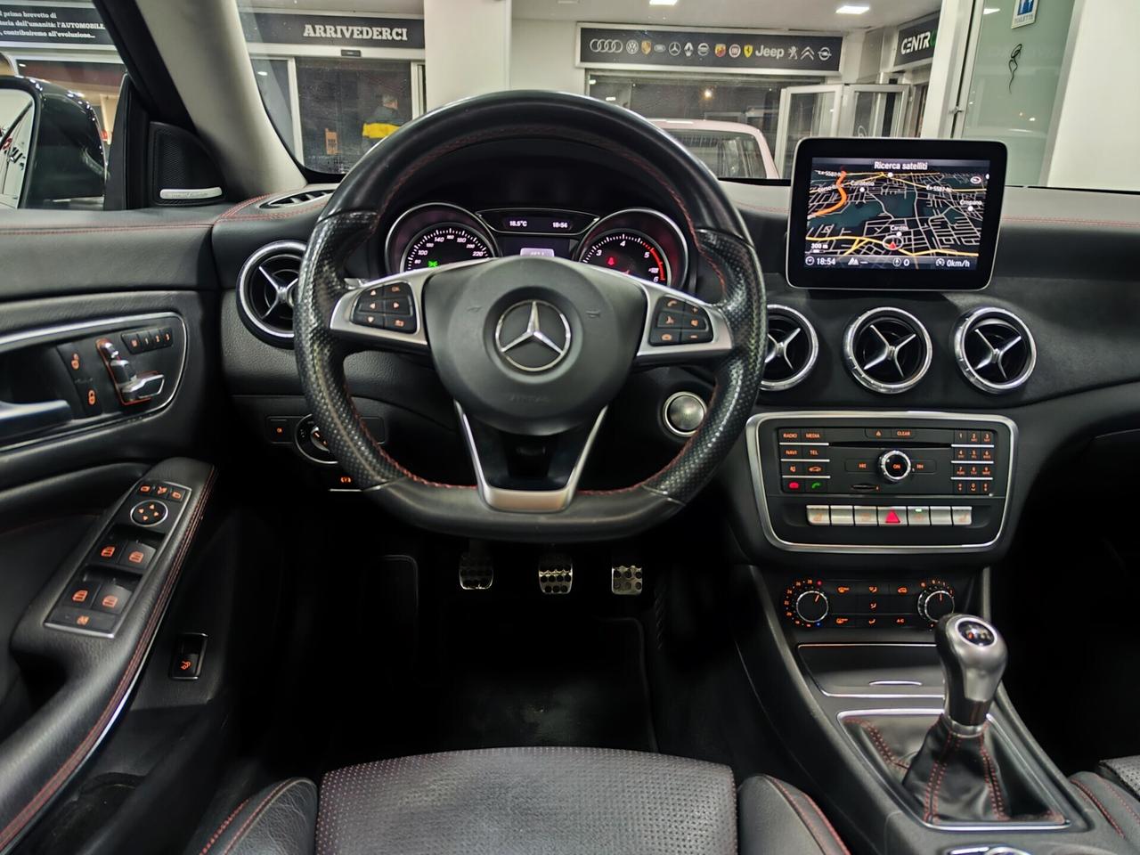 Mercedes-benz CLA 200 d Premium Amg Tetto Full