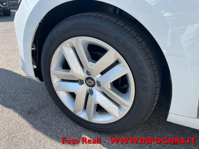 RENAULT Clio ECO-G 100 CV 5 porte Evolution KM 0 - PROMO