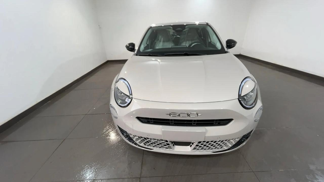 Fiat 600 Hybrid DCT MHEV 110cv La Prima '25 Km 0