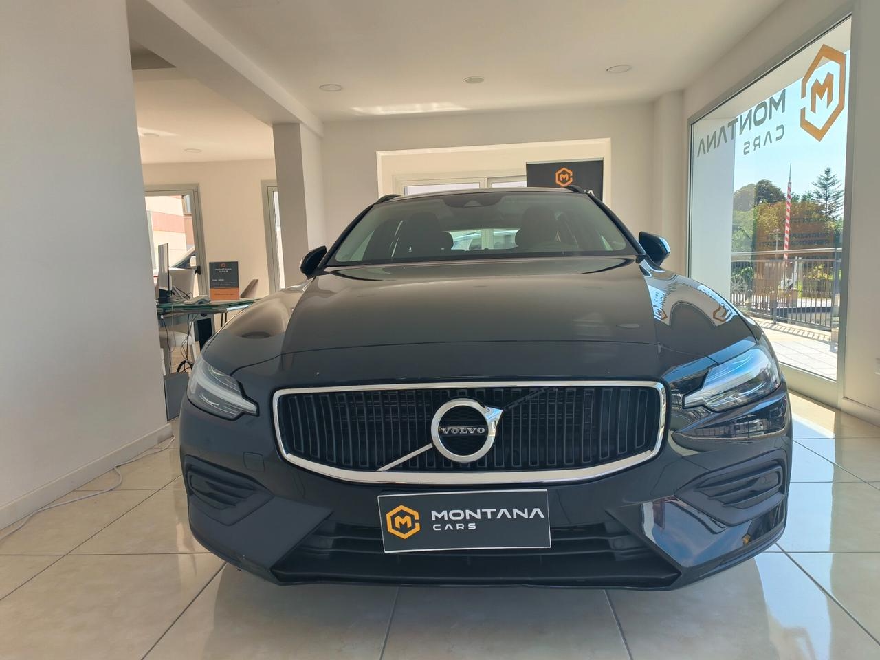 Volvo V60 B4 (d) Geartronic Momentum Business