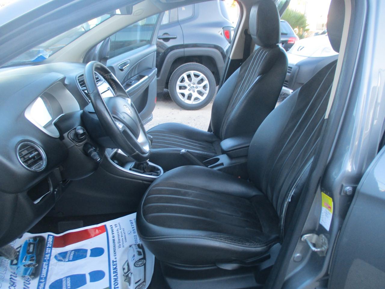 Lancia Delta 1.6 MJT120 CV FULL OPTIONAL