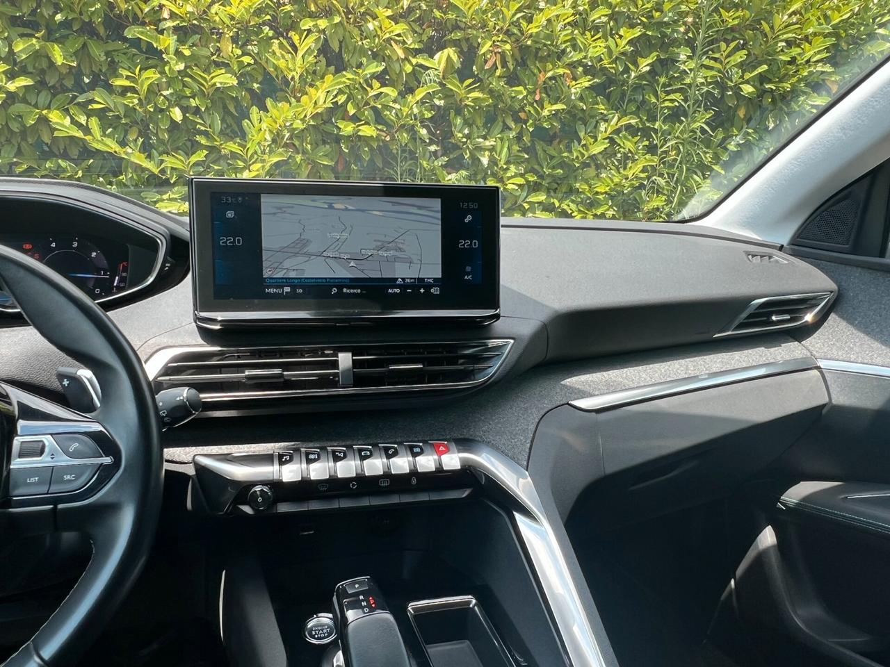 Peugeot 3008 BlueHDi 130 S&S EAT8 Allure