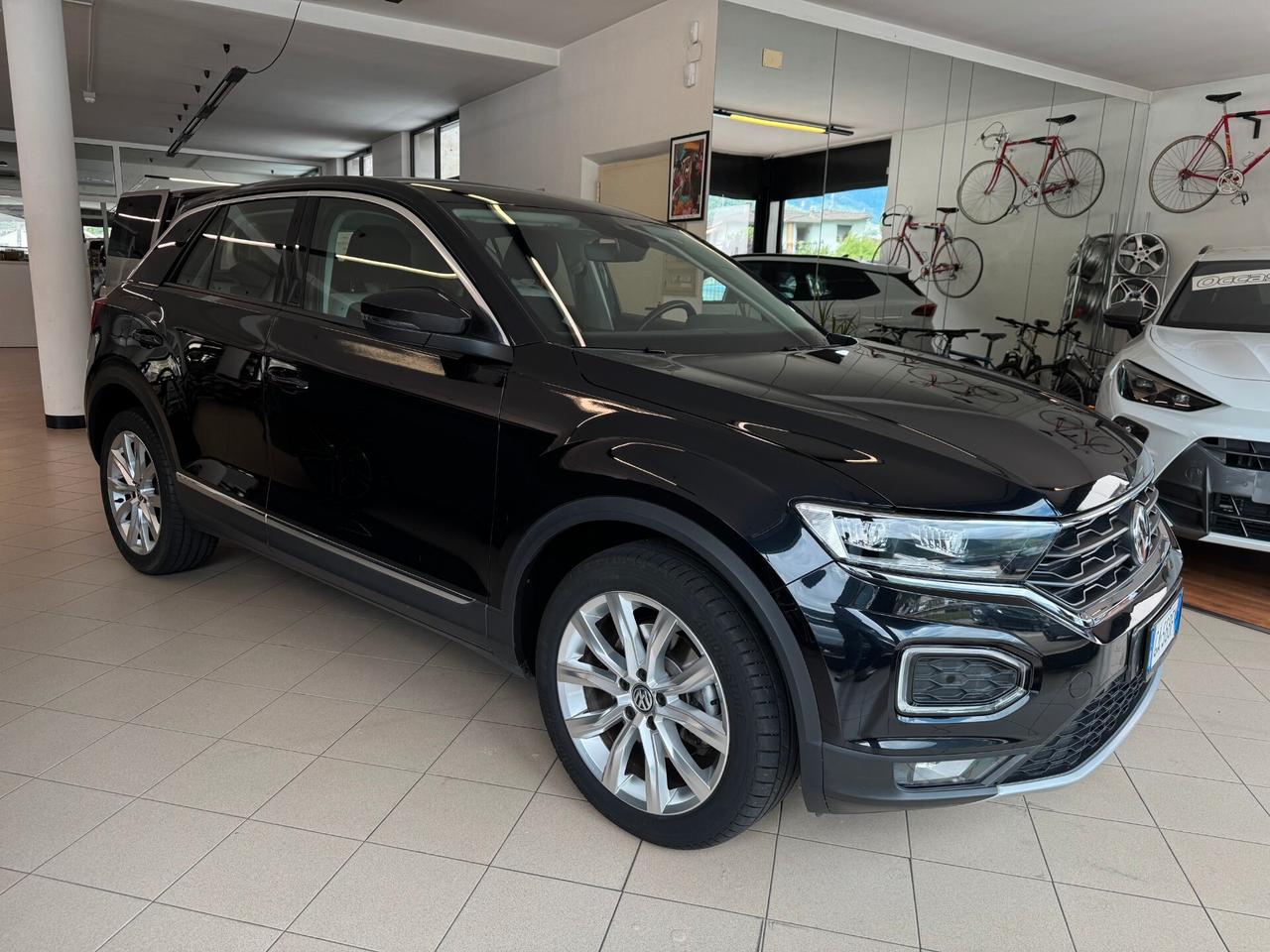 VOLKSWAGEN T-ROC 2.0cc 150CV 4X4 AUTOMATICO DSG