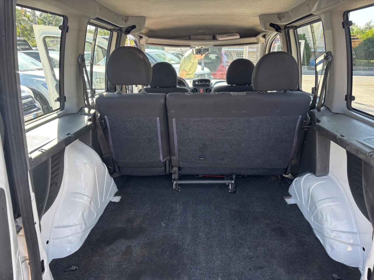 FIAT DOBLO’ 1.3MJ 85CV AUTOCARRO 5 POSTI