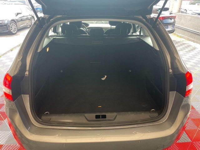 PEUGEOT 308 BlueHDi 130 S&S SW Business *AUTOMATICA*
