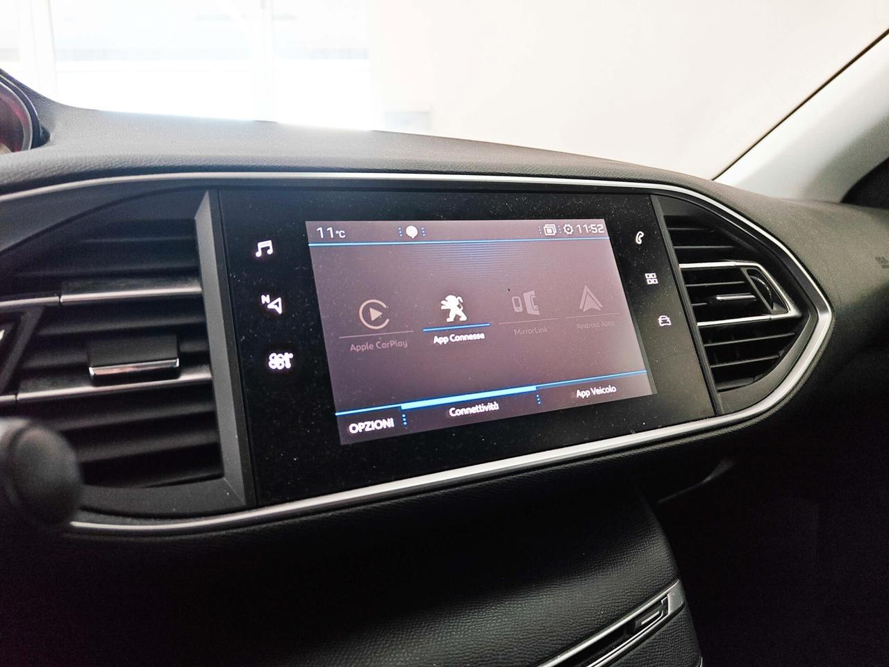 Peugeot 308 BlueHDi 130 S&S SW Allure