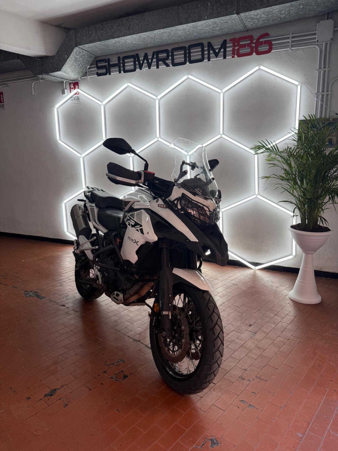 Benelli TRK 502 X