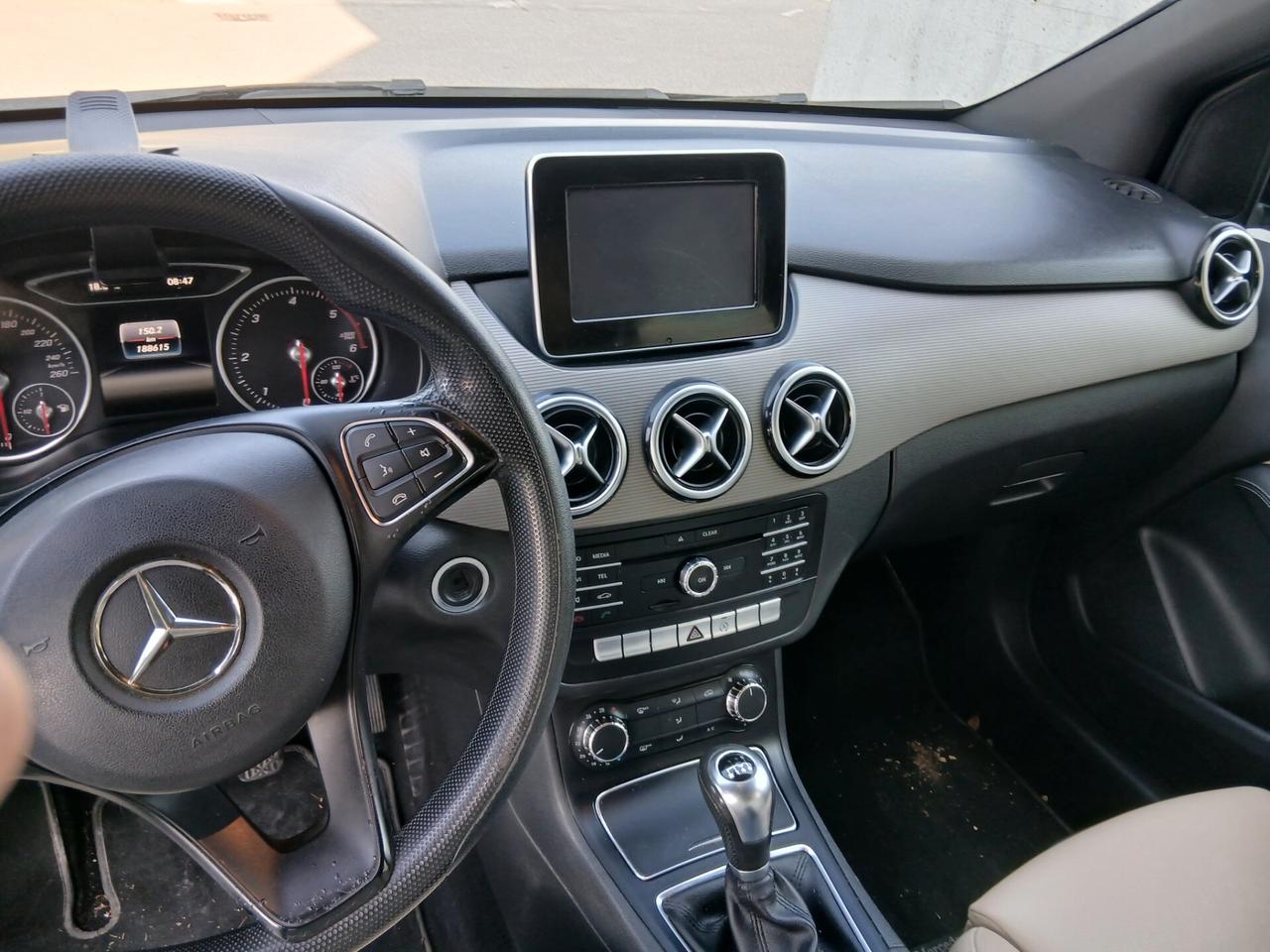 Mercedes-benz B 180 d Executive in arrivo ....tua a € 169 mese