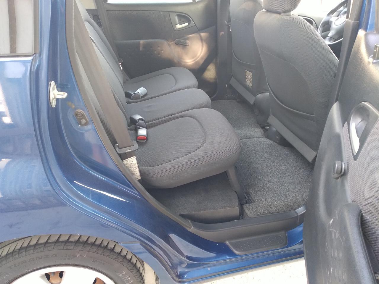 Toyota Yaris Verso 1.4 Tdi D-4D cat Sol '03