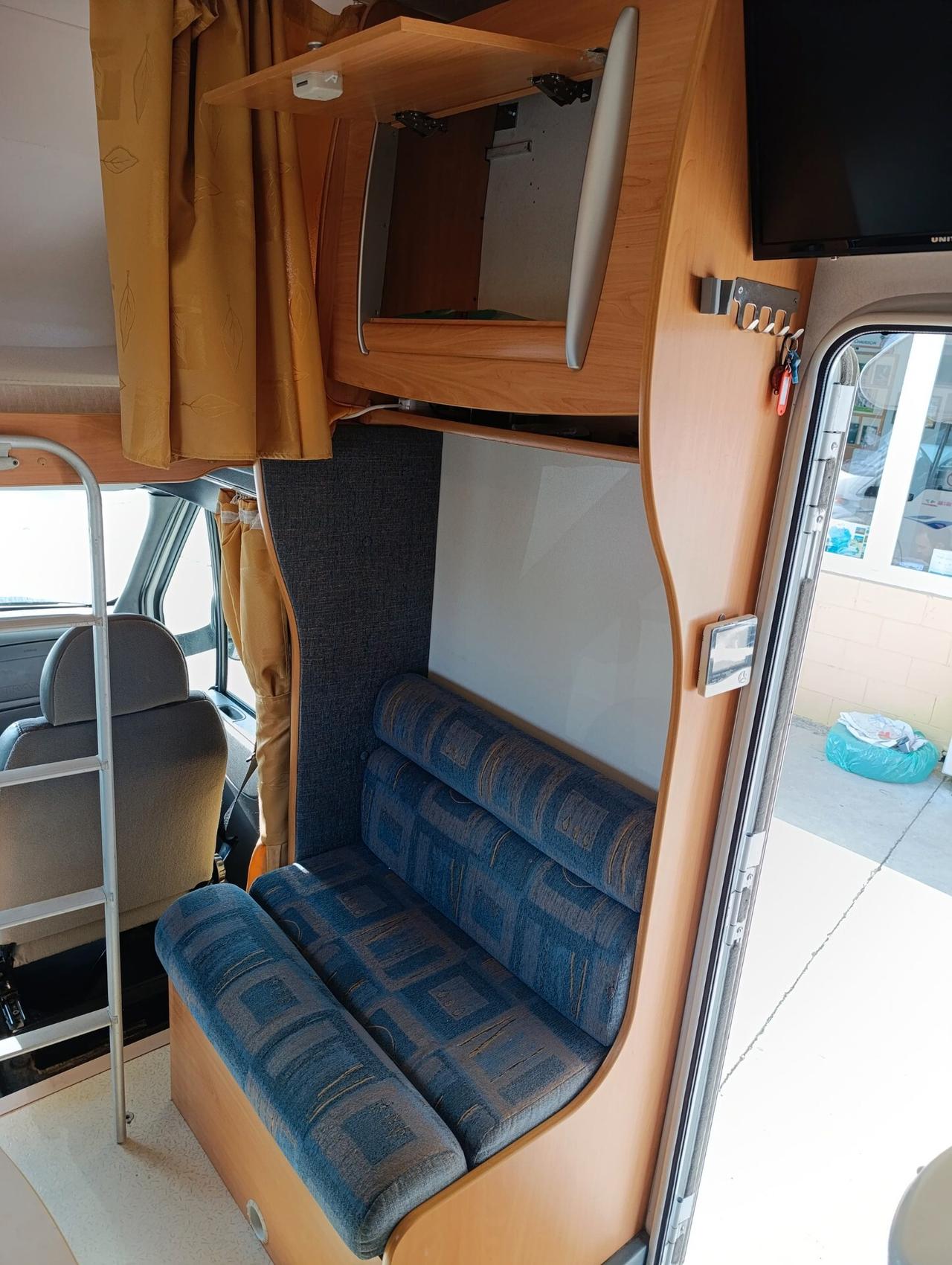 Ford TRANSIT CHALLENGER GENESIS 47