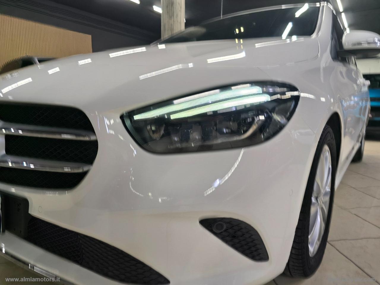 MERCEDES-BENZ B 180 d Automatic Executive