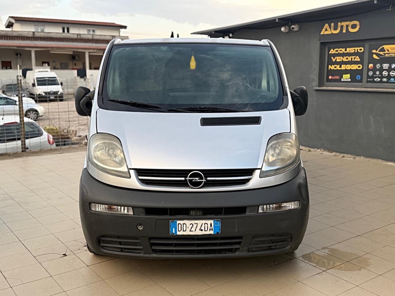 Opel Vivaro 27 1.9 CDTI/100CV PC-TN Combi