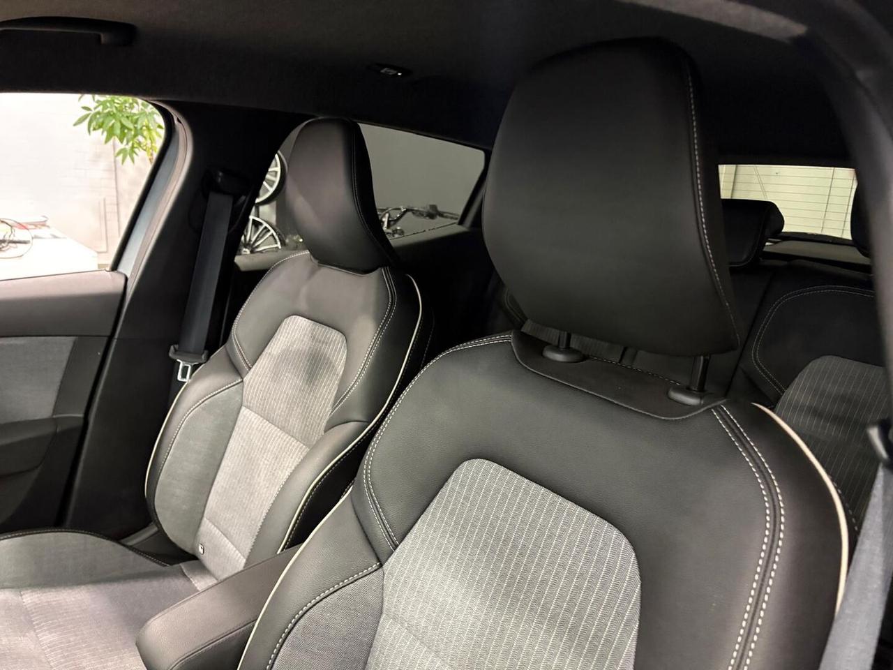 Renault Clio 1.0 tce Techno 90cv