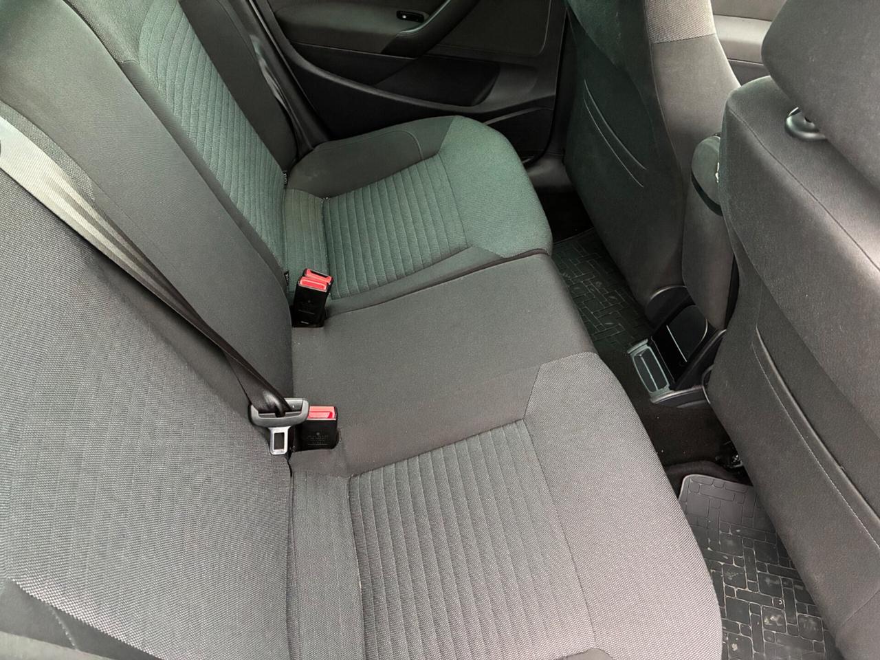 Volkswagen Polo 1.2 TDI 75cv 5p - 2012