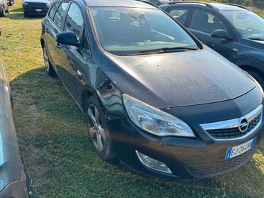Opel Astra 1.7 CDTI - 2011