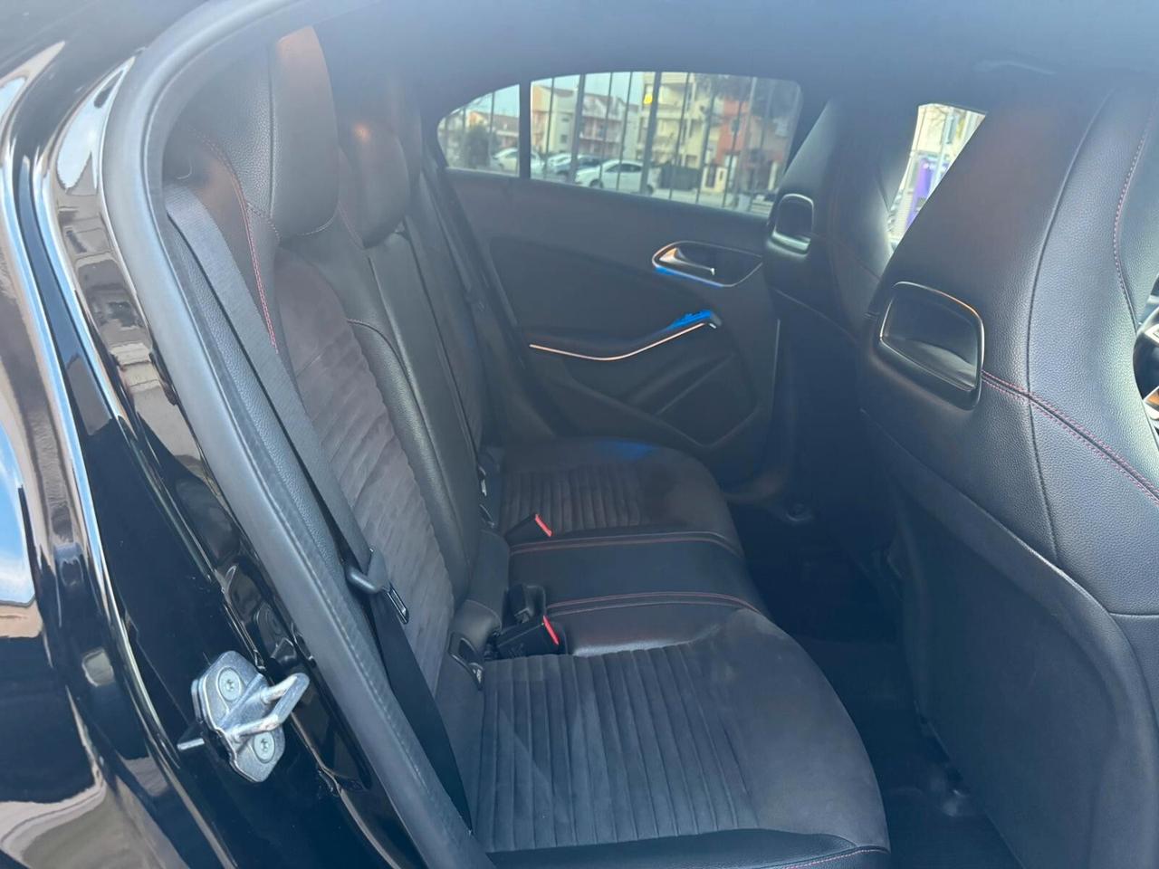 Mercedes-benz A 180 d Automatic PREMIUM,AMG,FULL