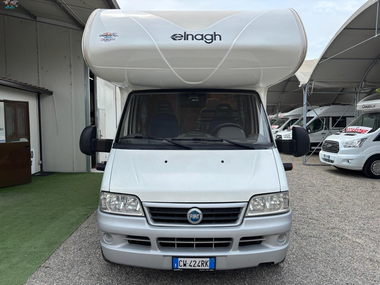 ELNAGH SUPER D 111c - MANSARDATO CON LETTI A CASTELLO IN CODA