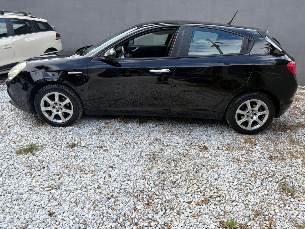 Alfa Romeo Giulietta 1.6 JTDm-2 105 CV Exclusive