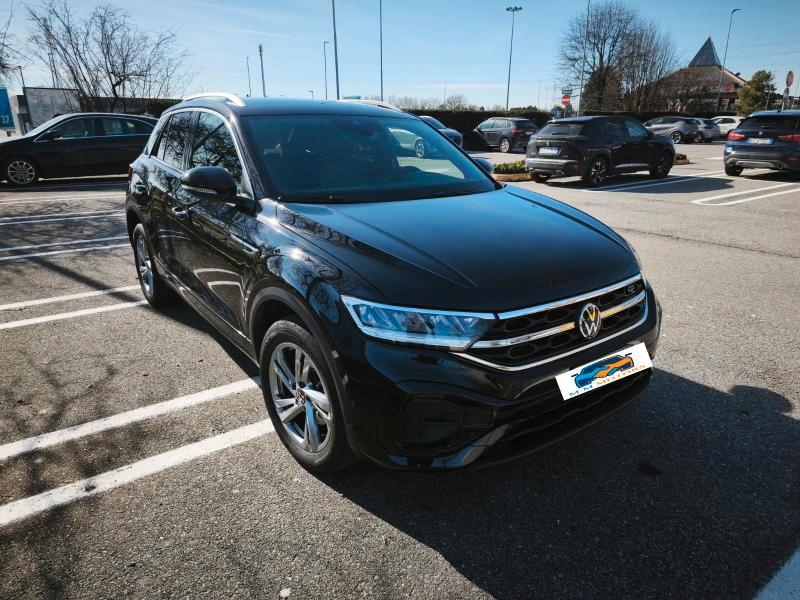 Volkswagen T-Roc 1.0 tsi R-Line 110cv